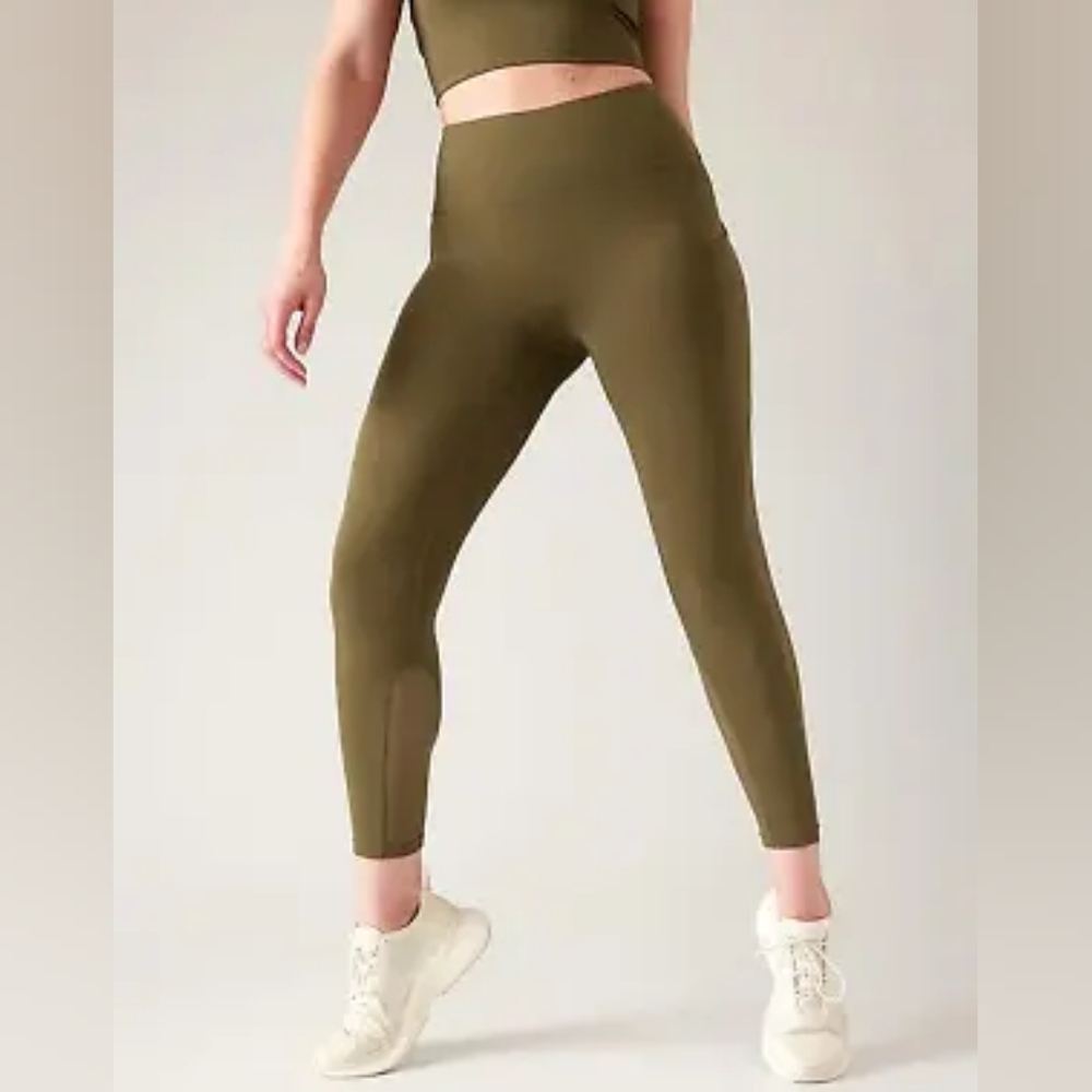 Athleta Women's Ultimate Stash Mesh 7/8 Tight XL Acacia Olive